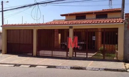 Casa com 3 dormitórios à venda, 350 m² por R$ 870.000,00 - Parque Bela Vista - Votorantim/SP