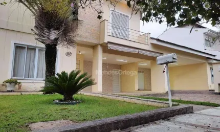 Casa com 3 dormitórios à venda, 347 m² por R$ 1.500.000,00 - Condomínio Lago da Serra - Araçoiaba da Serra/SP