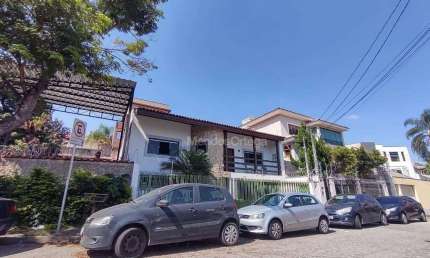 Casa com 3 dormitórios à venda, 243 m² por R$ 790.000,00 - Parque Campolim - Sorocaba/SP