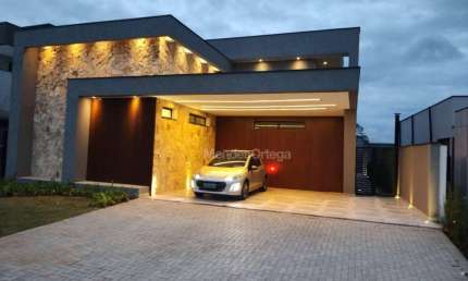 Casa com 3 dormitórios à venda, 243 m² por R$ 2.500.000,00 - Alphaville Nova Esplanada - Votorantim/SP
