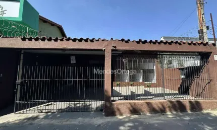 Casa com 3 dormitórios à venda, 175 m² por R$ 650.000,00 - Jardim Santa Rosália - Sorocaba/SP