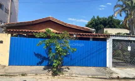 Casa com 4 dormitórios à venda, 218 m² por R$ 700.000,00 - Vila Progresso - Sorocaba/SP