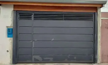 Casa com 2 dormitórios à venda, 116 m² por R$ 270.000,00 - Vila Mineirão - Sorocaba/SP