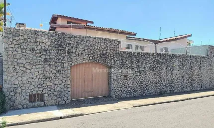 Casa com 3 dormitórios à venda, 242 m² por R$ 900.000,00 - Vila Trujillo - Sorocaba/SP
