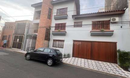 Casa com 3 dormitórios à venda, 373 m² por R$ 890.000 - Centro - Sorocaba/SP