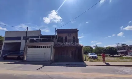 Casa com 3 dormitórios à venda, 199 m² por R$ 380.000,00 - Jardim Saira - Sorocaba/SP