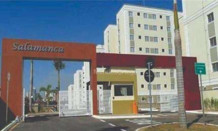 Apartamento com 2 dormitórios à venda, 55 m² por R$ 300.000,00 - Jardim São Carlos - Sorocaba/SP