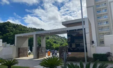 Apartamento com 2 dormitórios para alugar, 50 m² por R$ 1.762,01/mês - Jardim Gutierres - Sorocaba/SP