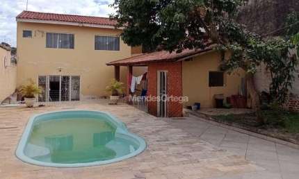 Casa com 4 quartos à venda na Rua Doutor Júlio Prestes, 93, Vila Carvalho, Sorocaba