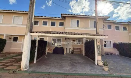 Casa/Sobrado com 3 quartos à venda, 90 m² por R$ 615.000 - Jardim Simus - Sorocaba/SP