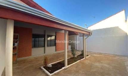 Casa com 3 quartos para alugar na Rua Doutor Osmar Maciel, 204, Central Parque Sorocaba, Sorocaba