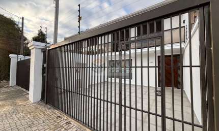 Casa com 3 quartos à venda na Rua Alberto Potier, 728, Boa Vista, Curitiba