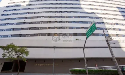Apartamento com 2 quartos à venda na Rua Brigadeiro Franco, Mercês, Curitiba