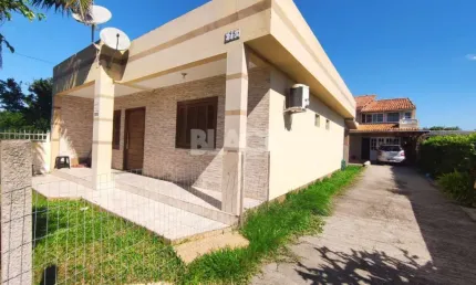 Duas Residencias no mesmo Terreno a venda em Torres RS