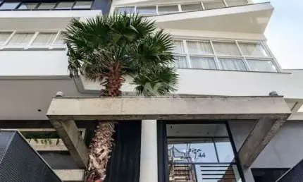 Apartamento mobiliado e decorado com 03 quartos no Ibiza em Torres RS
