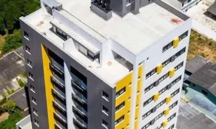 Apartamento com 1 dormitório mobiliado no centro de torres rs