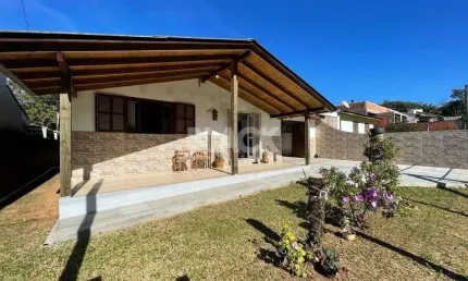 Casa com 2 quartos a venda no bairro residencial centenario em torres rs