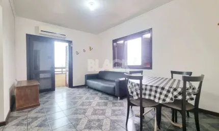 Apartamento com 2 dormitórios no Centro em Torres RS
