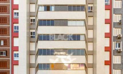 Apartamento à venda na Avenida Silva Jardim em Torres RS