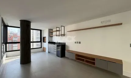 Apartamento com 2 suítes mobiliado próximo as Quatro Praças em Torres RS