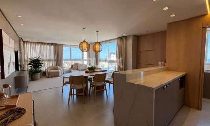 Apartamento novo 2 suítes com vista para o mar em Torres RS