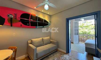 Studio mobiliado à poucos passos do mar em Torres RS