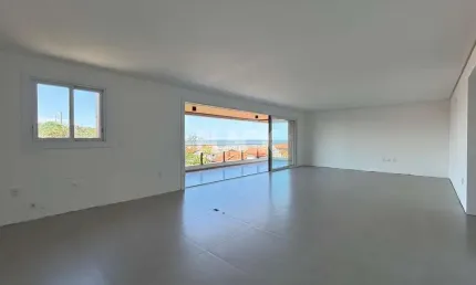 Apartamento à 100 metros do mar na praia da cal torres rs