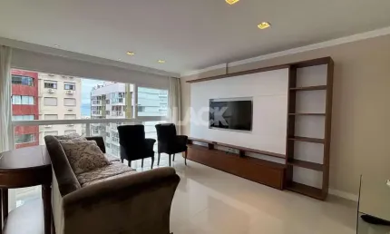 Apartamento mobiliado e com vista para praia em Torres RS