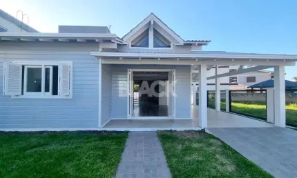 Casa com 2 quartos à venda na Getúlio Vargas, 810, Centro, Passo de Torres