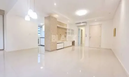 Apartamento 3 dormitórios entre as Quatro Praças e o Centro Torres RS