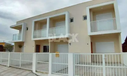 Casa com 2 quartos à venda na Elizeu Kuwer, 605, Curtume, Torres