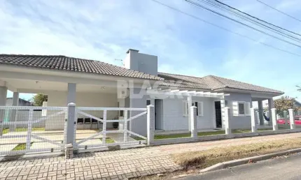 Casa com 3 quartos à venda na Avenida Bento Gonçalves, 135, Praia Paraíso, Torres