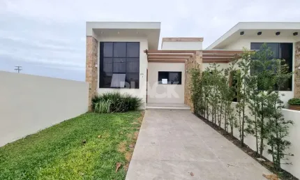 Casa geminada térrea no Morada das Palmeiras em Torres RS