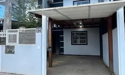Casa com 2 quartos à venda na Rua Índia, 126, Boa Vista, Joinville