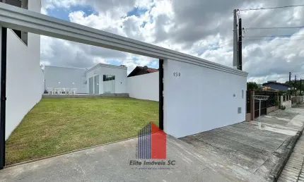 Casa com 1 quarto à venda na Rua Professora Rose Marie R Bortolon, 130, Petrópolis, Joinville