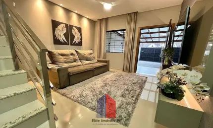Casa com 2 quartos à venda na Rua Olaria, 316, Floresta, Joinville