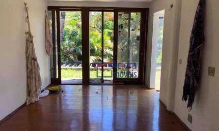 Casa miolo da granja com 4 suites c/jardim suspenso e living para vários ambientes