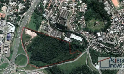 TREVO - FRENTE RÉGIS BITTENCOURT - 1Km do RODOANEL - Área com 100.314 m² - Embu das Artes/SP