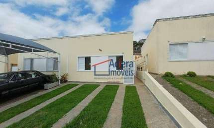 CAUCAIA DO ALTO – CONDOMÍNIO FECHADO PRÓXIMO AO COMÉRCIO, CASAS TÉRREAS COM 3 DORMITÓRIOS