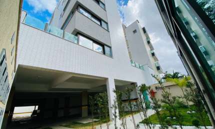 Apartamento com 3 quartos à venda em Itapoã, Belo Horizonte  por R$ 630.000