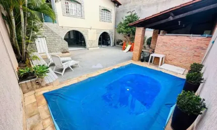 Casa com 4 quartos à venda no Planalto, Belo Horizonte  por R$ 1.300.000
