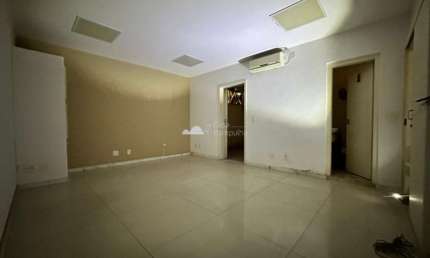 Ponto comercial à venda na Santa Amélia, Belo Horizonte  por R$ 250.000