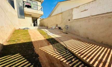 Casa com 3 quartos à venda na Santa Branca, Belo Horizonte  por R$ 998.500