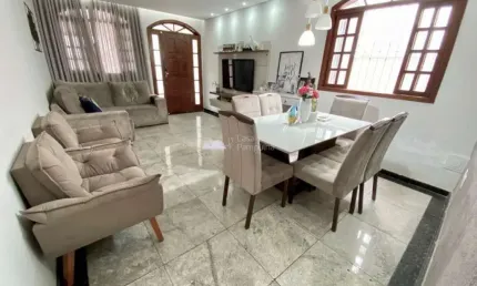 Casa com 4 quartos à venda na Santa Amélia, Belo Horizonte  por R$ 1.100.000