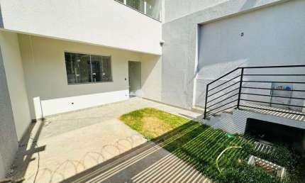 Casa com 2 quartos à venda no Céu Azul, Belo Horizonte  por R$ 380.000