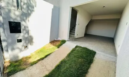 Casa com 2 quartos à venda no Céu Azul, Belo Horizonte  por R$ 390.000