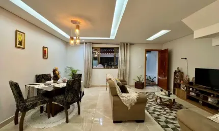 Casa com 3 quartos à venda no sinimbu, belo horizonte  por r$ 700.000