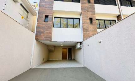 Casa com 3 quartos à venda em Itapoã, Belo Horizonte  por R$ 898.000