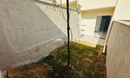 Casa com 2 quartos à venda em Canaã, Belo Horizonte  por R$ 409.000