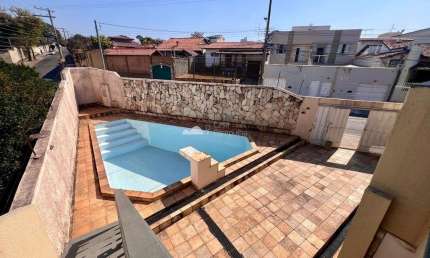 Casa com 5 quartos à venda na Santa Amélia, Belo Horizonte  por R$ 1.200.000